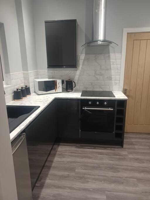 ברידג'נד Beautiful Masons Hideaway Studio Apartment מראה חיצוני תמונה